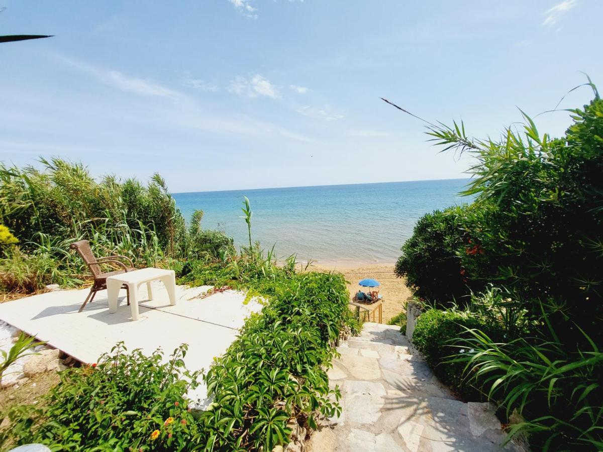 Leta Apartments Агиос Георгиос Екстериор снимка