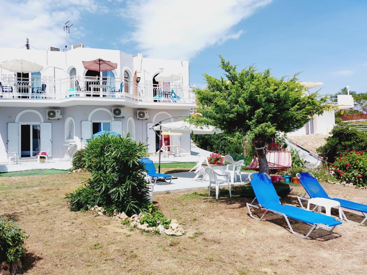Leta Apartments Агиос Георгиос Екстериор снимка