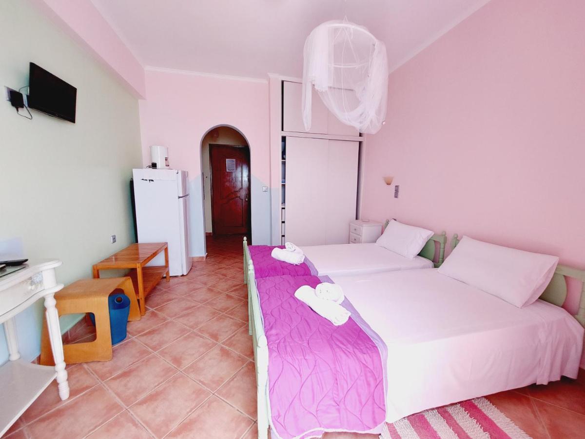 Leta Apartments Агиос Георгиос Екстериор снимка