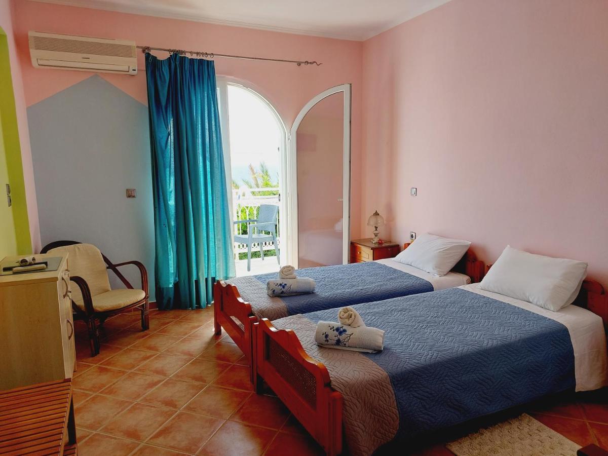 Leta Apartments Агиос Георгиос Екстериор снимка
