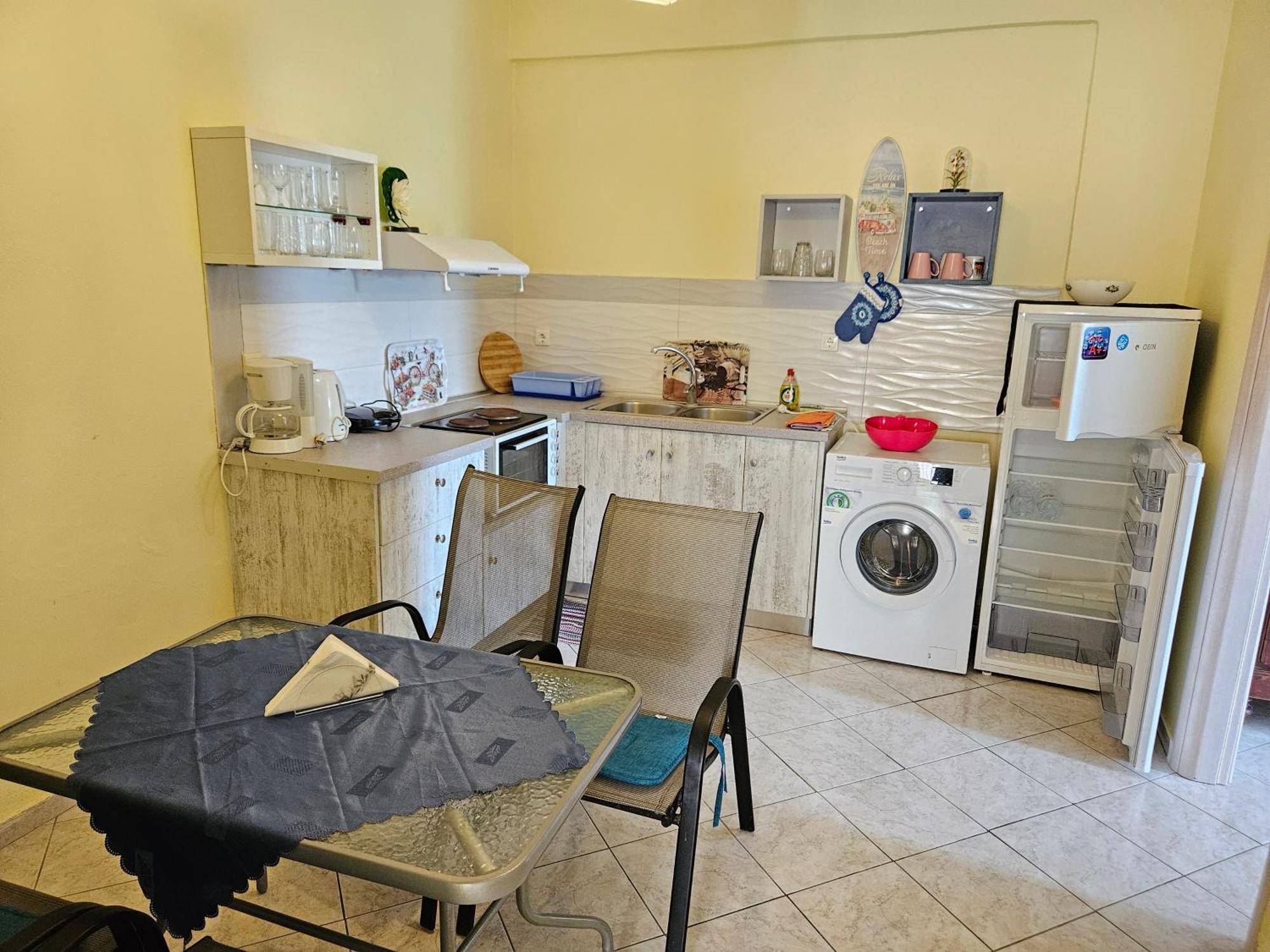 Leta Apartments Агиос Георгиос Екстериор снимка