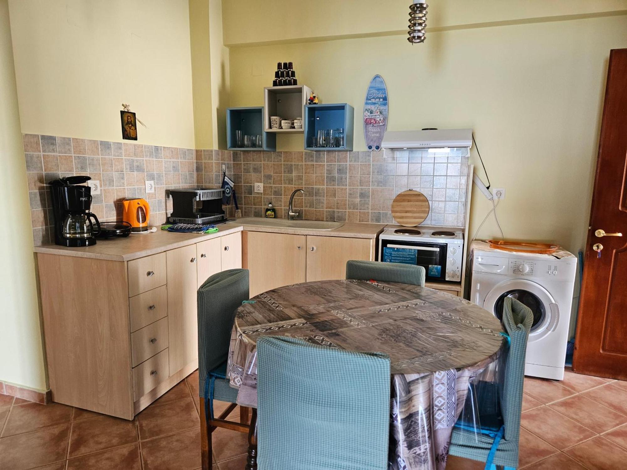 Leta Apartments Агиос Георгиос Екстериор снимка